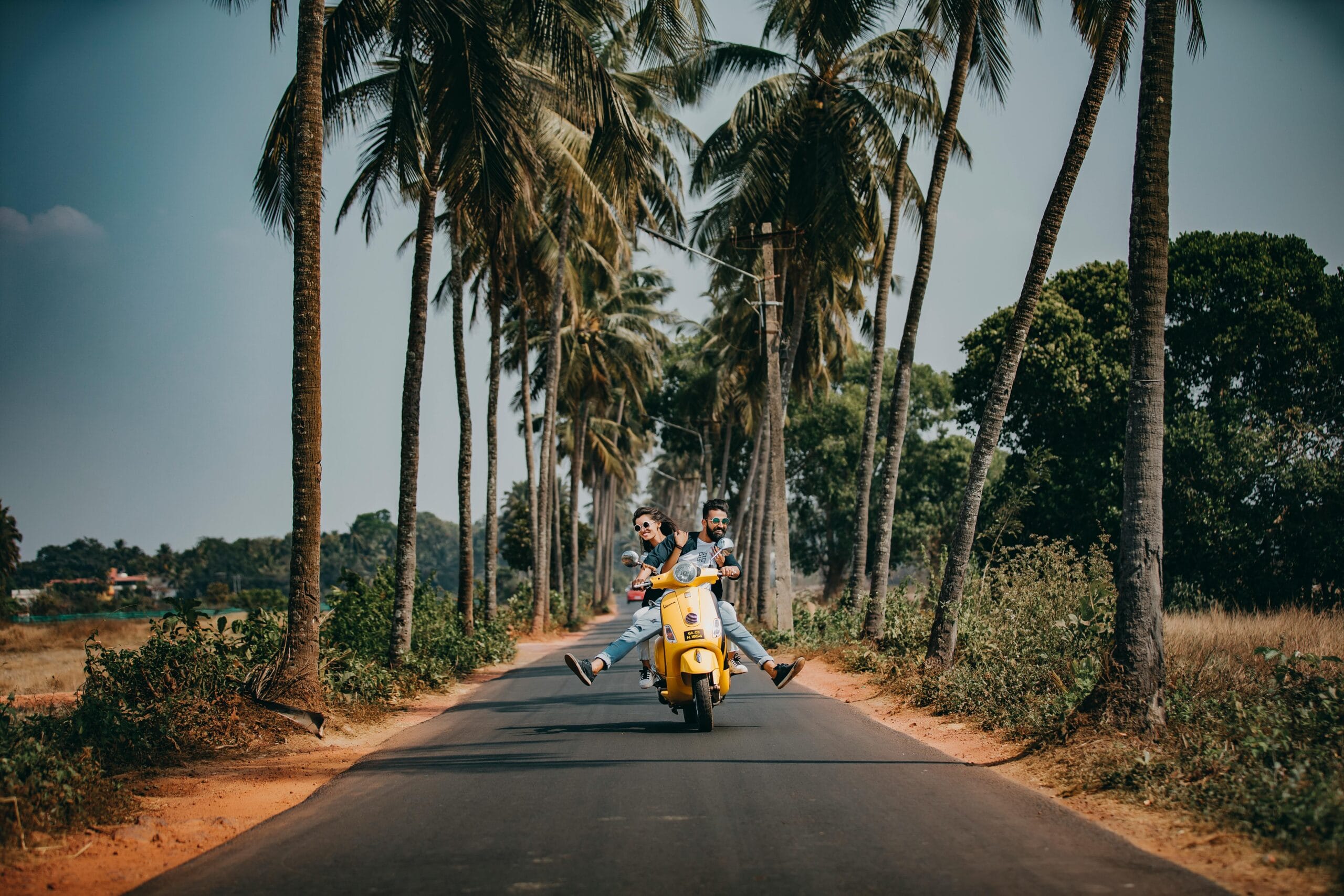 You are currently viewing Top 10 Things to Take While You’re Travelling